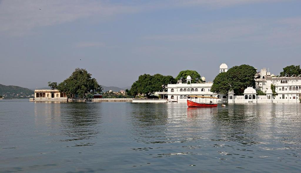 Amet Haveli - A Heritage Hotel Udaipur Exterior foto