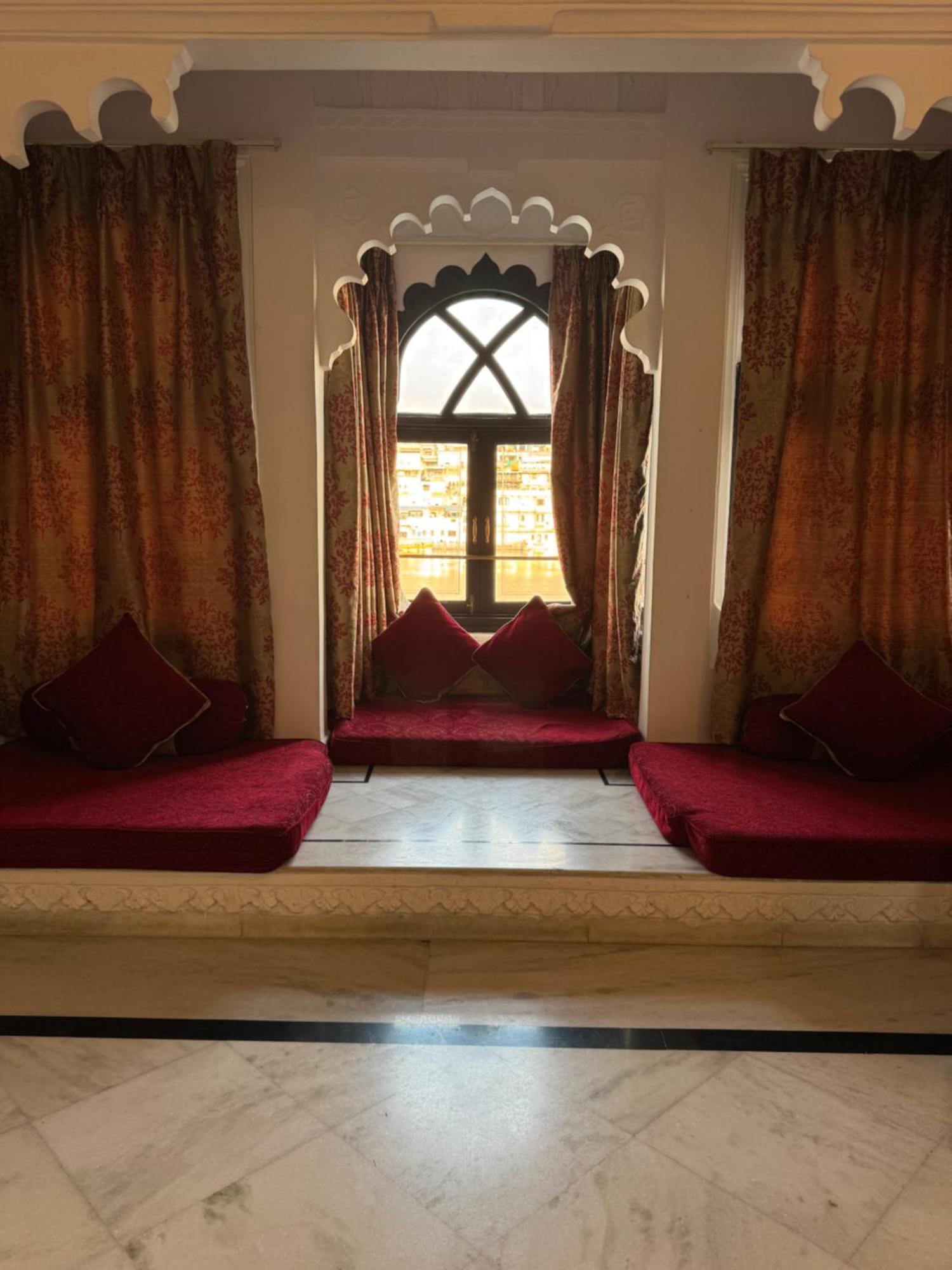 Amet Haveli - A Heritage Hotel Udaipur Exterior foto